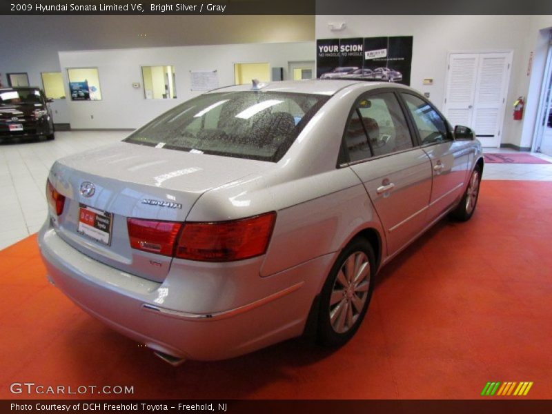 Bright Silver / Gray 2009 Hyundai Sonata Limited V6