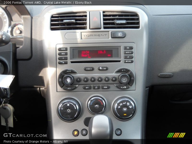 Crystal Lake Metallic / Ebony Black 2006 Pontiac Torrent AWD