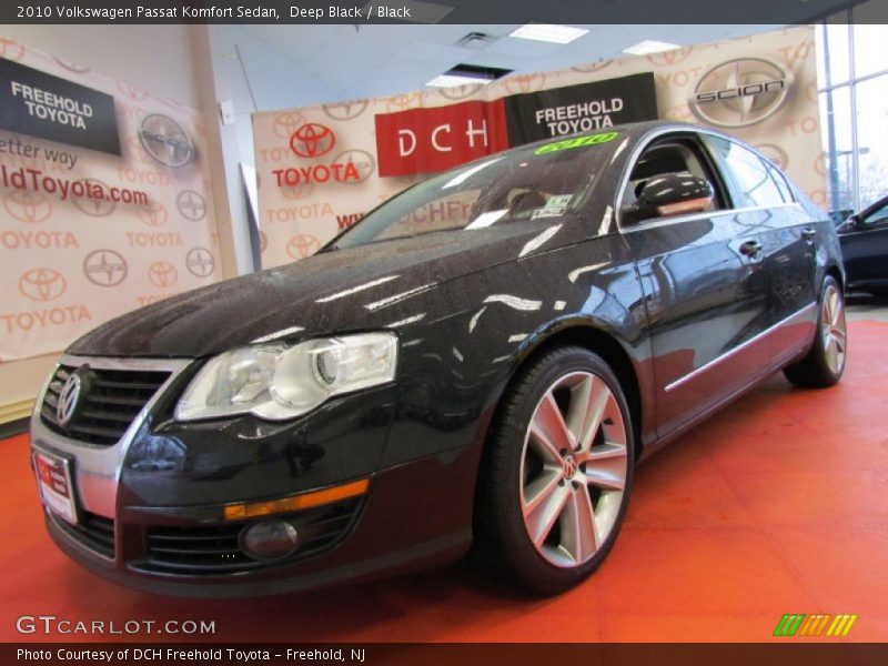 Deep Black / Black 2010 Volkswagen Passat Komfort Sedan