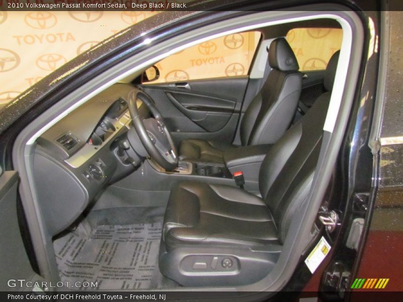Deep Black / Black 2010 Volkswagen Passat Komfort Sedan