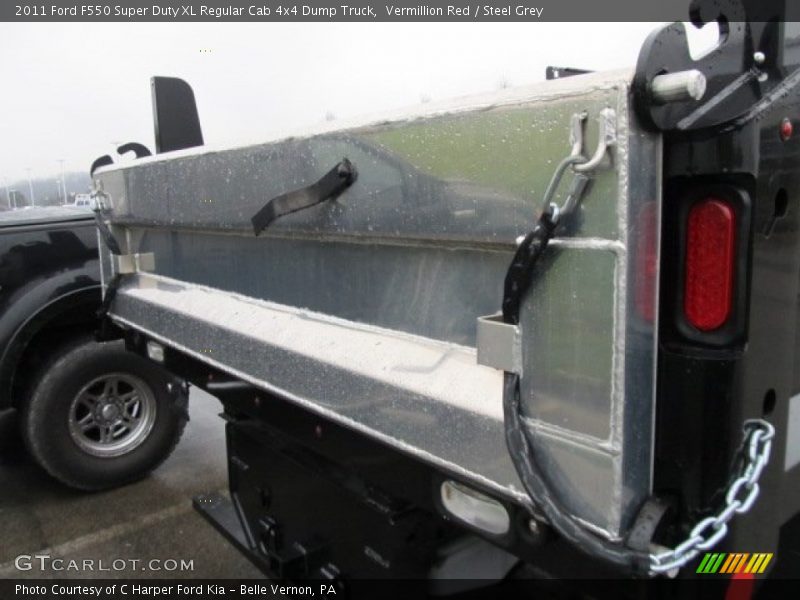  2011 F550 Super Duty XL Regular Cab 4x4 Dump Truck Vermillion Red