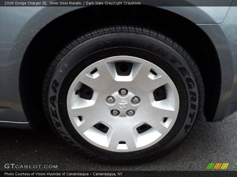 Silver Steel Metallic / Dark Slate Gray/Light Graystone 2006 Dodge Charger SE