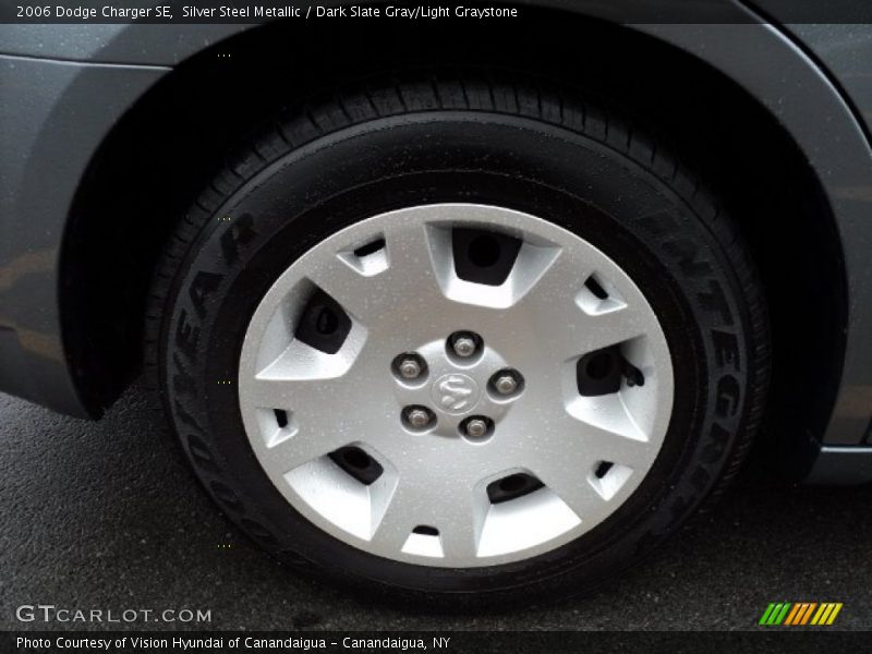 Silver Steel Metallic / Dark Slate Gray/Light Graystone 2006 Dodge Charger SE