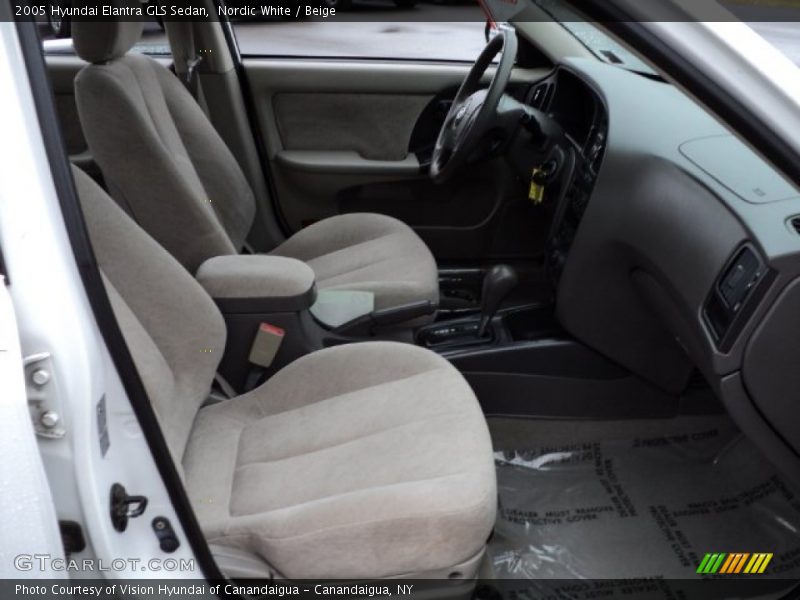 Nordic White / Beige 2005 Hyundai Elantra GLS Sedan