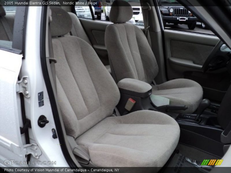 Nordic White / Beige 2005 Hyundai Elantra GLS Sedan