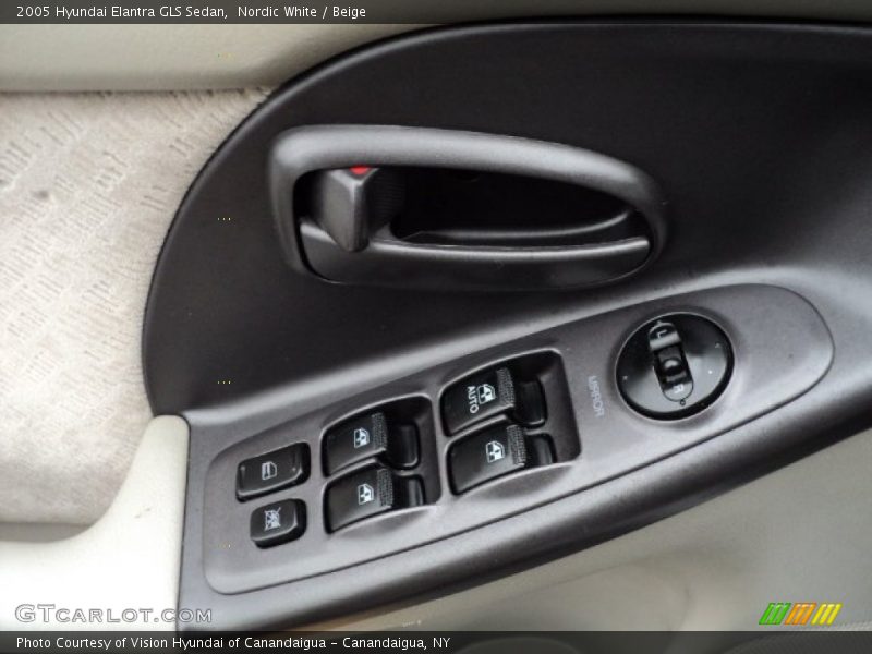 Nordic White / Beige 2005 Hyundai Elantra GLS Sedan