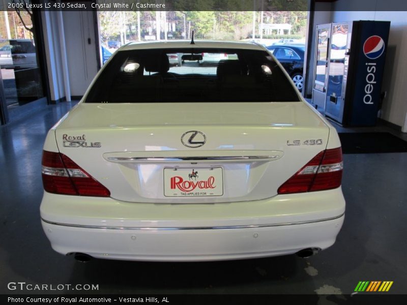 Crystal White / Cashmere 2005 Lexus LS 430 Sedan