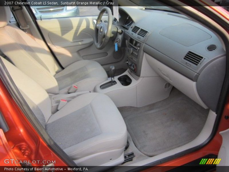 Sunburst Orange Metallic / Gray 2007 Chevrolet Cobalt LS Sedan