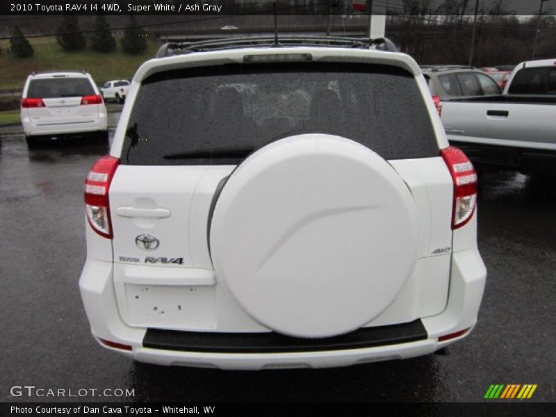 Super White / Ash Gray 2010 Toyota RAV4 I4 4WD