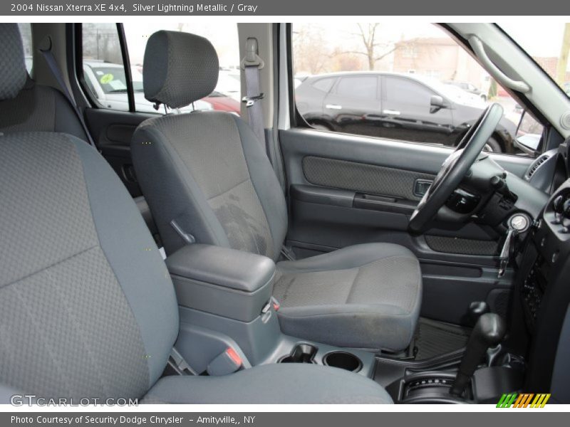 Silver Lightning Metallic / Gray 2004 Nissan Xterra XE 4x4