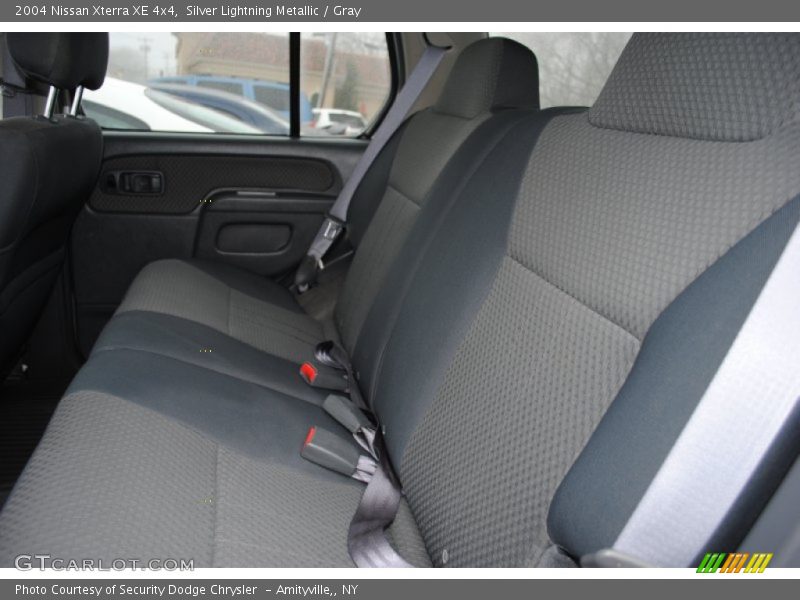 Silver Lightning Metallic / Gray 2004 Nissan Xterra XE 4x4