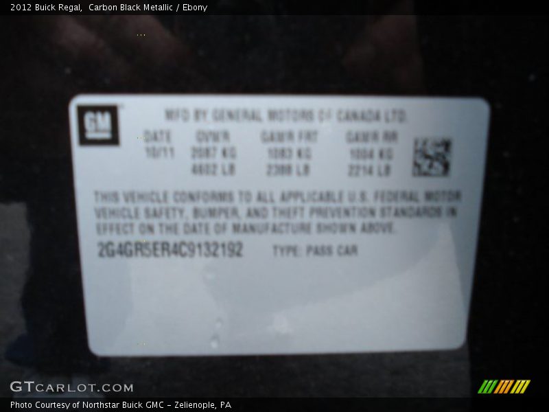 Carbon Black Metallic / Ebony 2012 Buick Regal