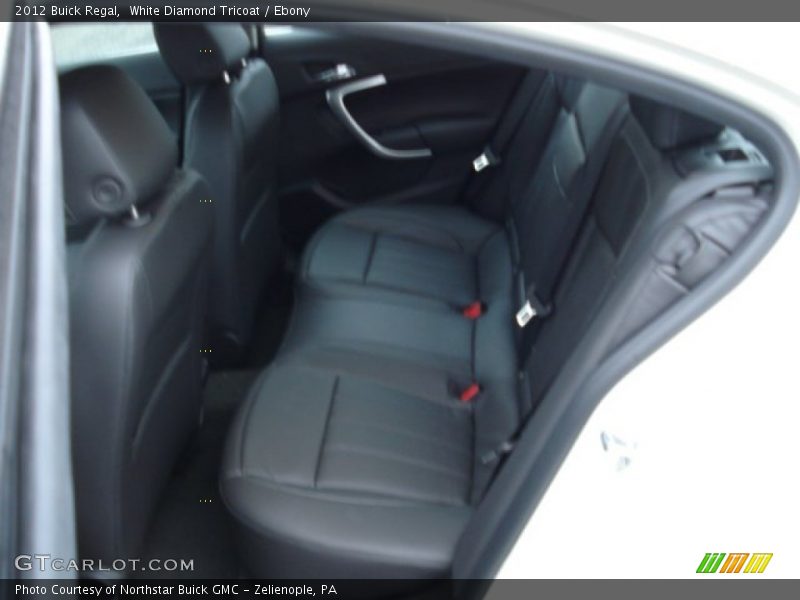 White Diamond Tricoat / Ebony 2012 Buick Regal