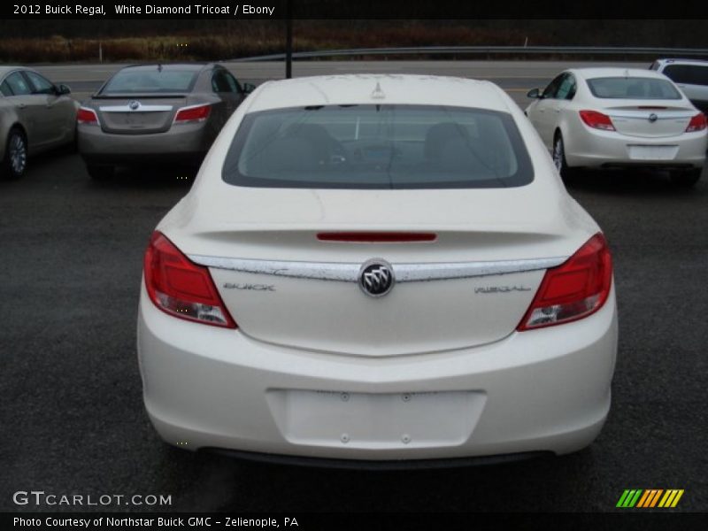 White Diamond Tricoat / Ebony 2012 Buick Regal