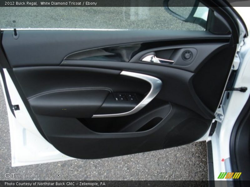 White Diamond Tricoat / Ebony 2012 Buick Regal