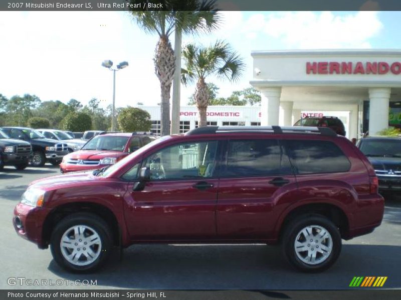 Ultra Red Pearl / Black 2007 Mitsubishi Endeavor LS