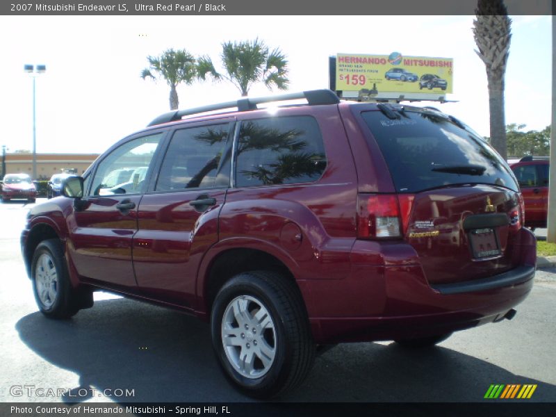Ultra Red Pearl / Black 2007 Mitsubishi Endeavor LS