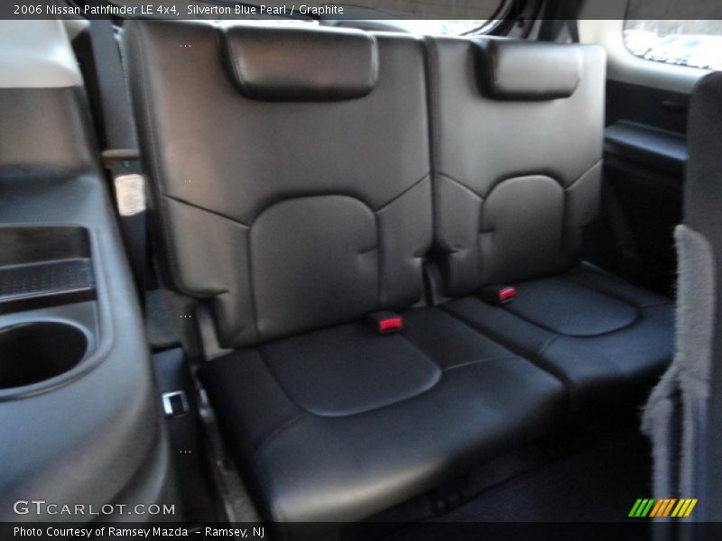 Silverton Blue Pearl / Graphite 2006 Nissan Pathfinder LE 4x4