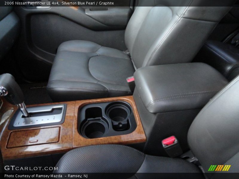 Silverton Blue Pearl / Graphite 2006 Nissan Pathfinder LE 4x4