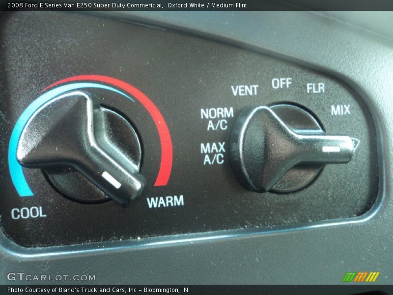 Oxford White / Medium Flint 2008 Ford E Series Van E250 Super Duty Commericial