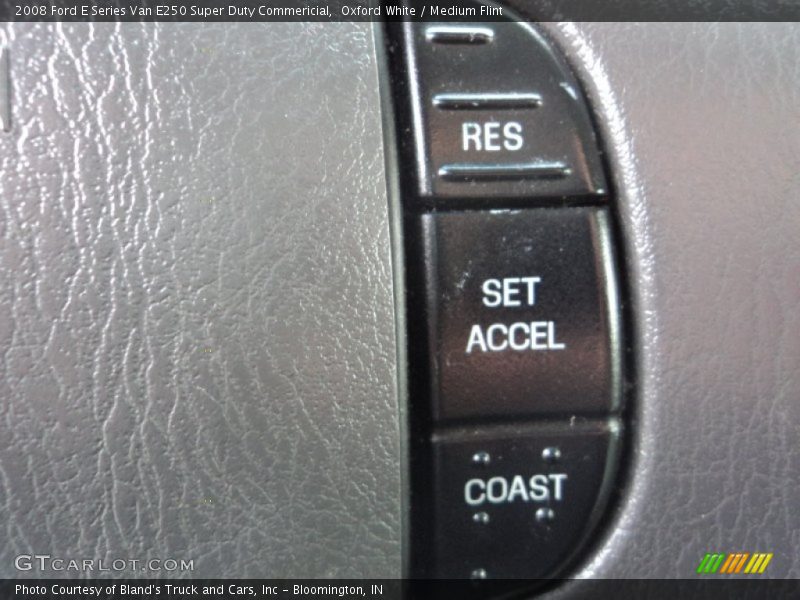 Oxford White / Medium Flint 2008 Ford E Series Van E250 Super Duty Commericial