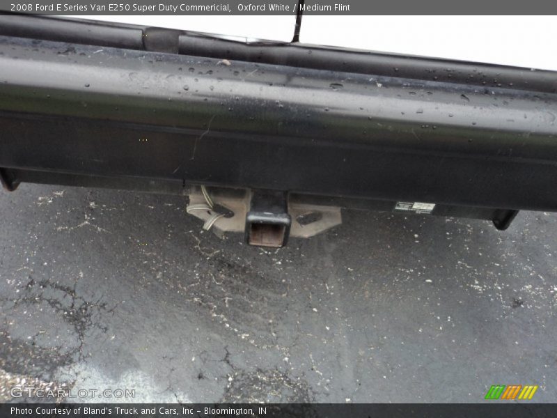 Oxford White / Medium Flint 2008 Ford E Series Van E250 Super Duty Commericial