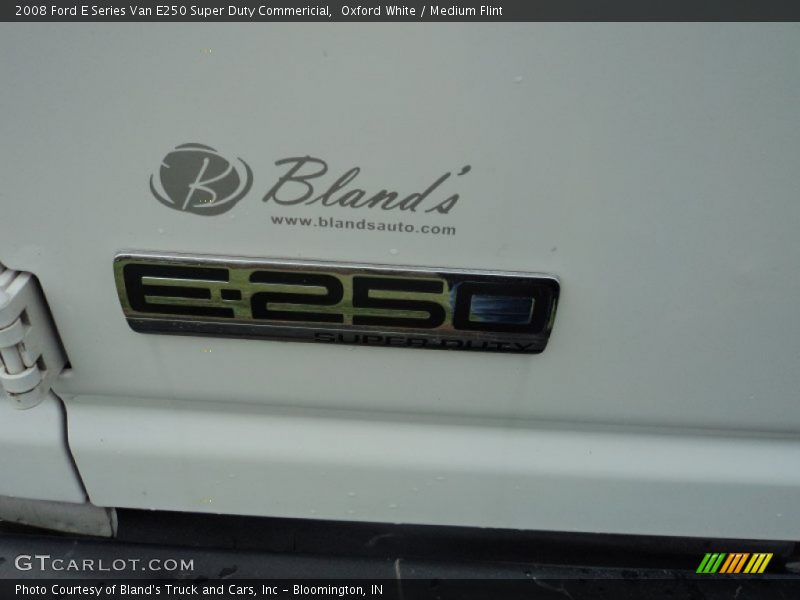 Oxford White / Medium Flint 2008 Ford E Series Van E250 Super Duty Commericial