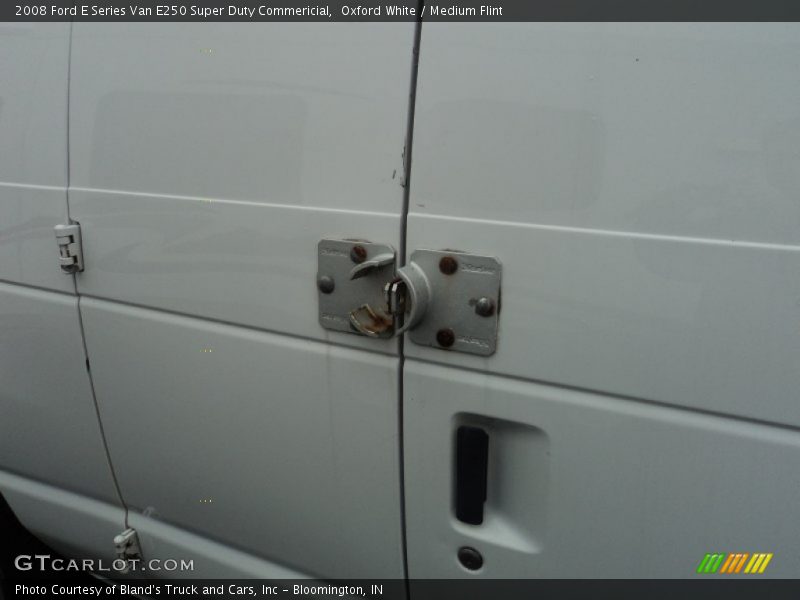 Oxford White / Medium Flint 2008 Ford E Series Van E250 Super Duty Commericial