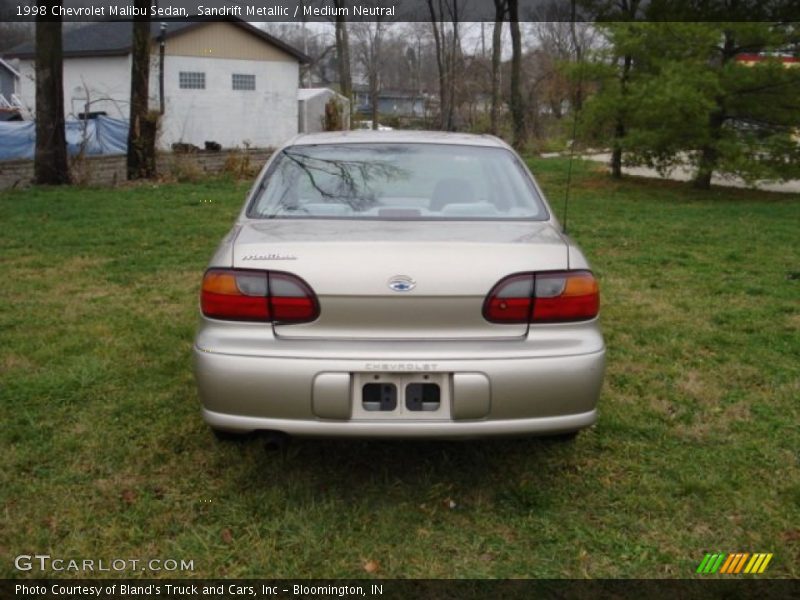 Sandrift Metallic / Medium Neutral 1998 Chevrolet Malibu Sedan