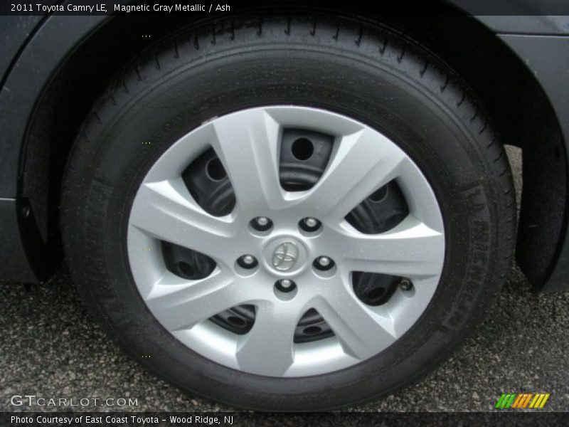 Magnetic Gray Metallic / Ash 2011 Toyota Camry LE