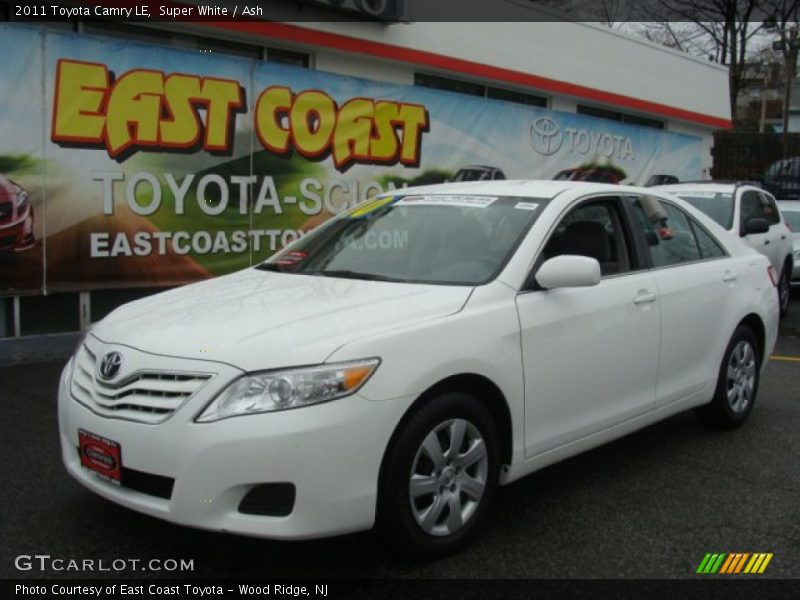 Super White / Ash 2011 Toyota Camry LE