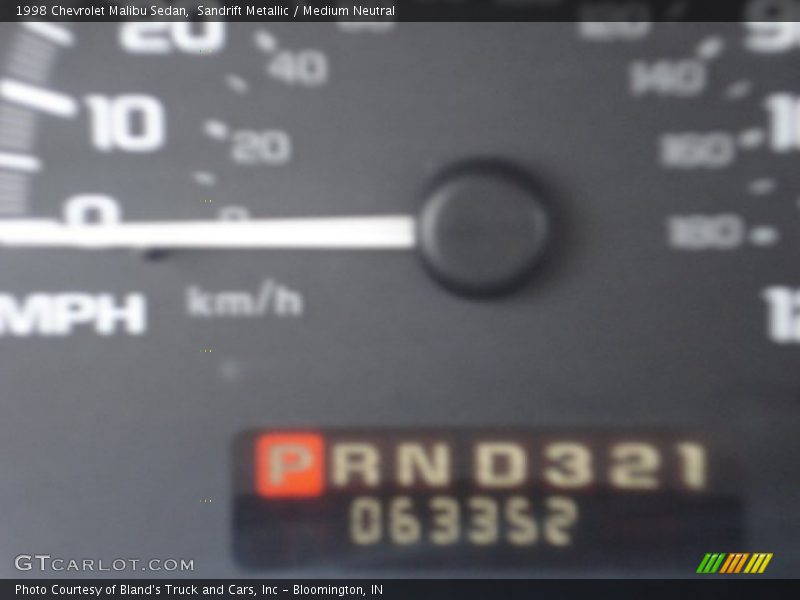 Sandrift Metallic / Medium Neutral 1998 Chevrolet Malibu Sedan