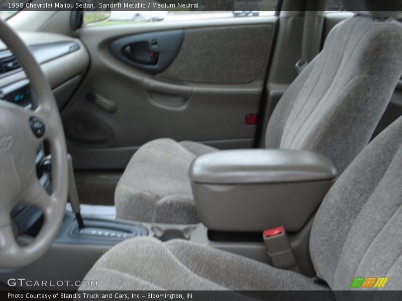Sandrift Metallic / Medium Neutral 1998 Chevrolet Malibu Sedan