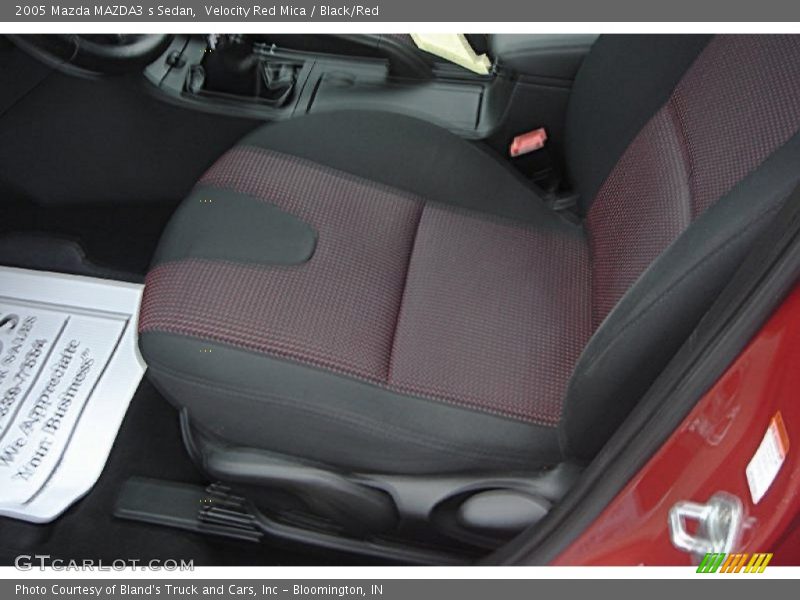 Velocity Red Mica / Black/Red 2005 Mazda MAZDA3 s Sedan