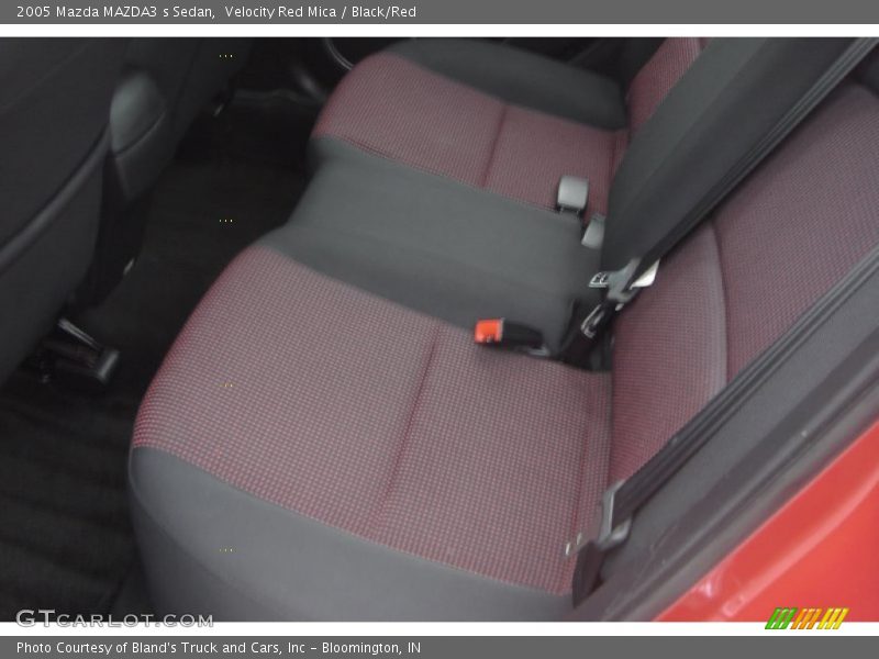 Velocity Red Mica / Black/Red 2005 Mazda MAZDA3 s Sedan