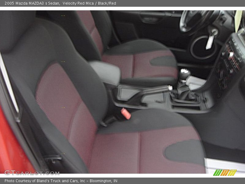 Velocity Red Mica / Black/Red 2005 Mazda MAZDA3 s Sedan