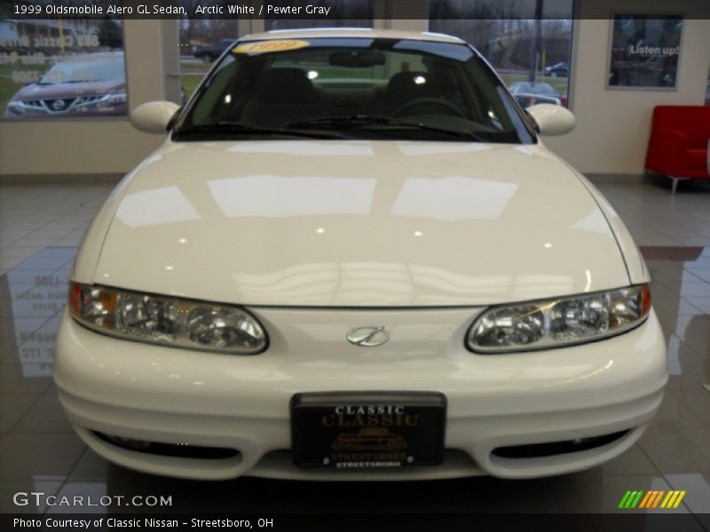 Arctic White / Pewter Gray 1999 Oldsmobile Alero GL Sedan