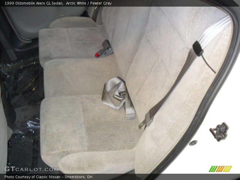 Arctic White / Pewter Gray 1999 Oldsmobile Alero GL Sedan