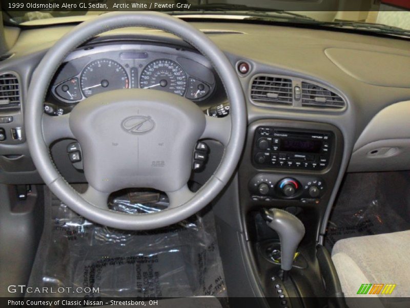 Arctic White / Pewter Gray 1999 Oldsmobile Alero GL Sedan