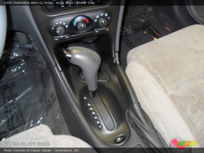 Arctic White / Pewter Gray 1999 Oldsmobile Alero GL Sedan