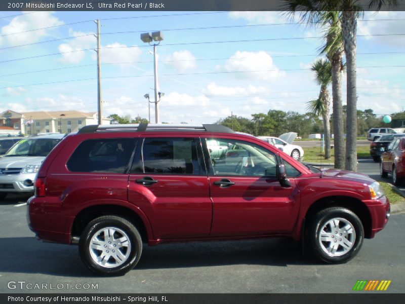 Ultra Red Pearl / Black 2007 Mitsubishi Endeavor LS