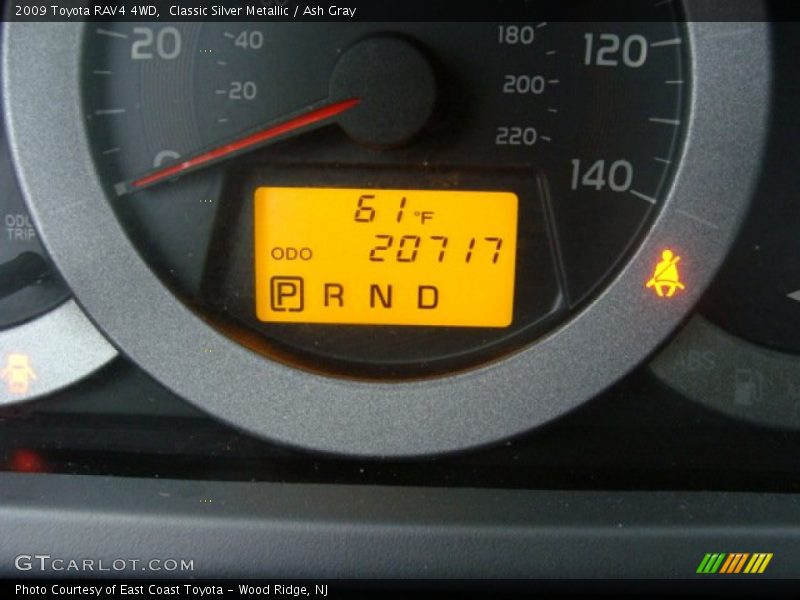 Classic Silver Metallic / Ash Gray 2009 Toyota RAV4 4WD