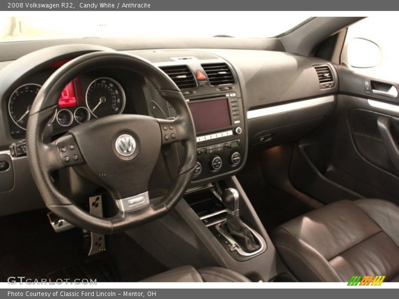 Candy White / Anthracite 2008 Volkswagen R32