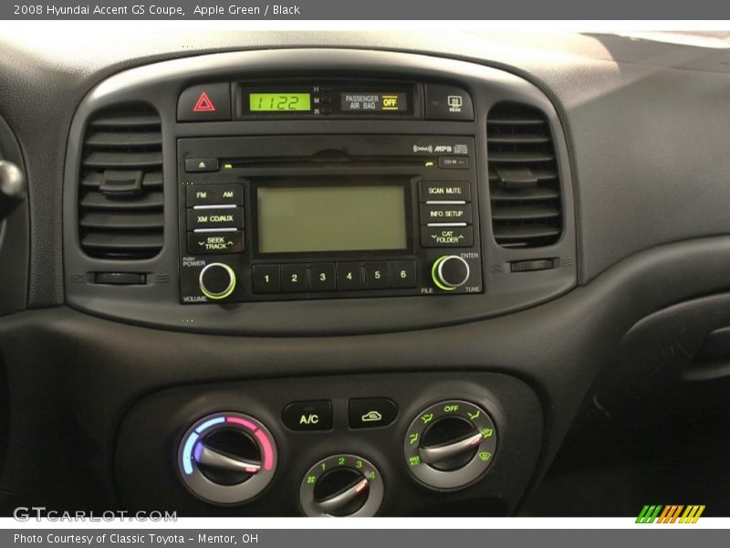 Apple Green / Black 2008 Hyundai Accent GS Coupe