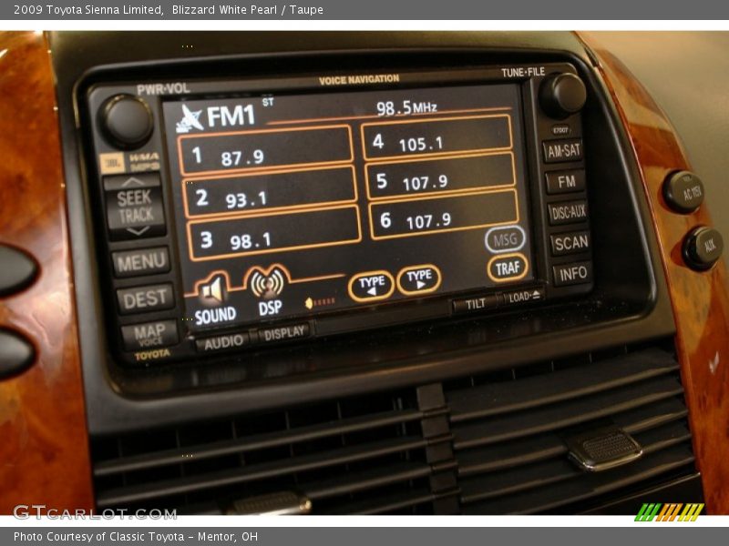Blizzard White Pearl / Taupe 2009 Toyota Sienna Limited