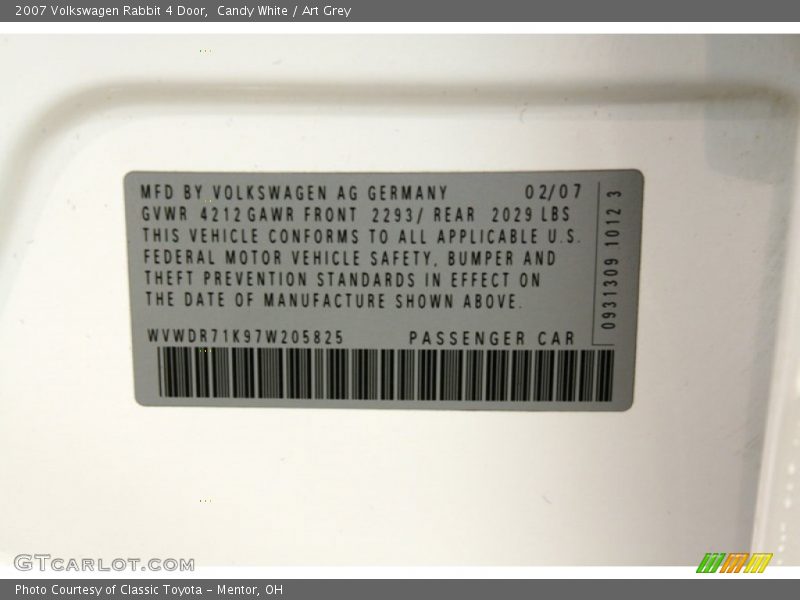 Candy White / Art Grey 2007 Volkswagen Rabbit 4 Door