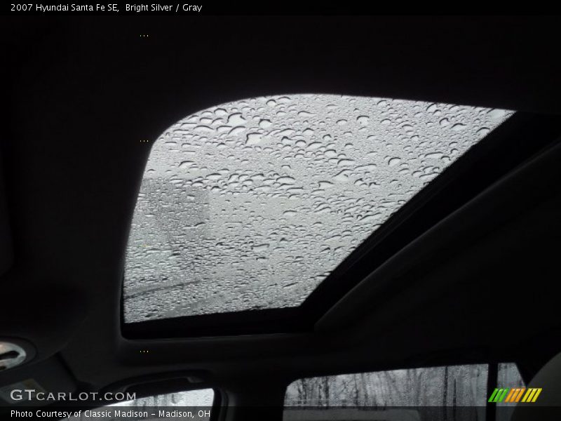 Bright Silver / Gray 2007 Hyundai Santa Fe SE