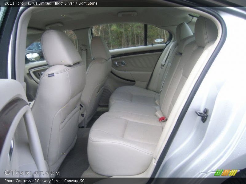 Ingot Silver / Light Stone 2011 Ford Taurus Limited