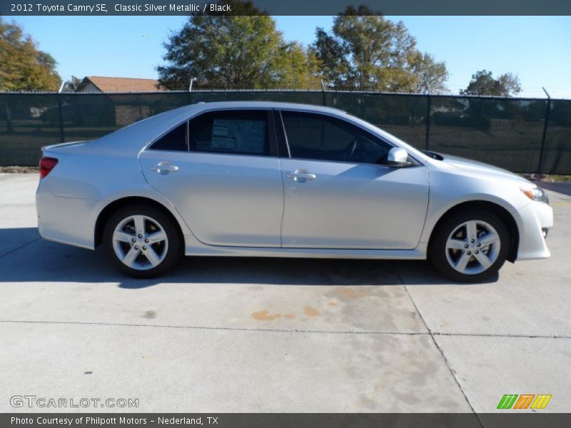 Classic Silver Metallic / Black 2012 Toyota Camry SE