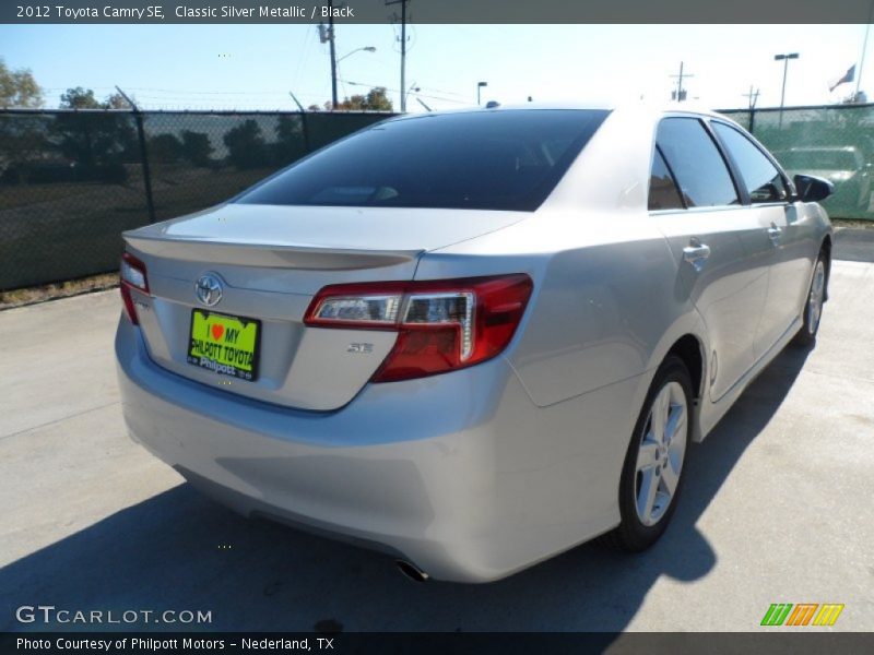 Classic Silver Metallic / Black 2012 Toyota Camry SE